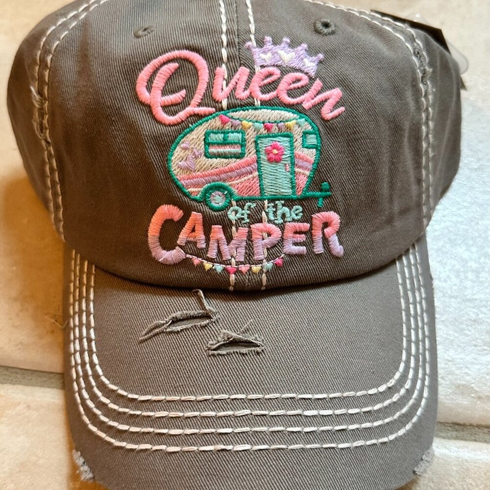 NWT KBETHOS Womens Distressed Gray Queen of the Camper Baseball